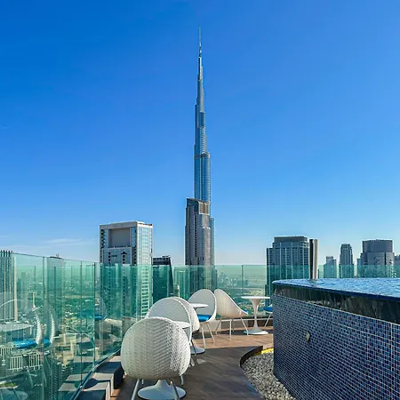 Amazing 64Th Floor Infinity Pool With Burj Khalifa Views 2Br Apartment In Paramount Hotel Midtown Dubai Exterior photo