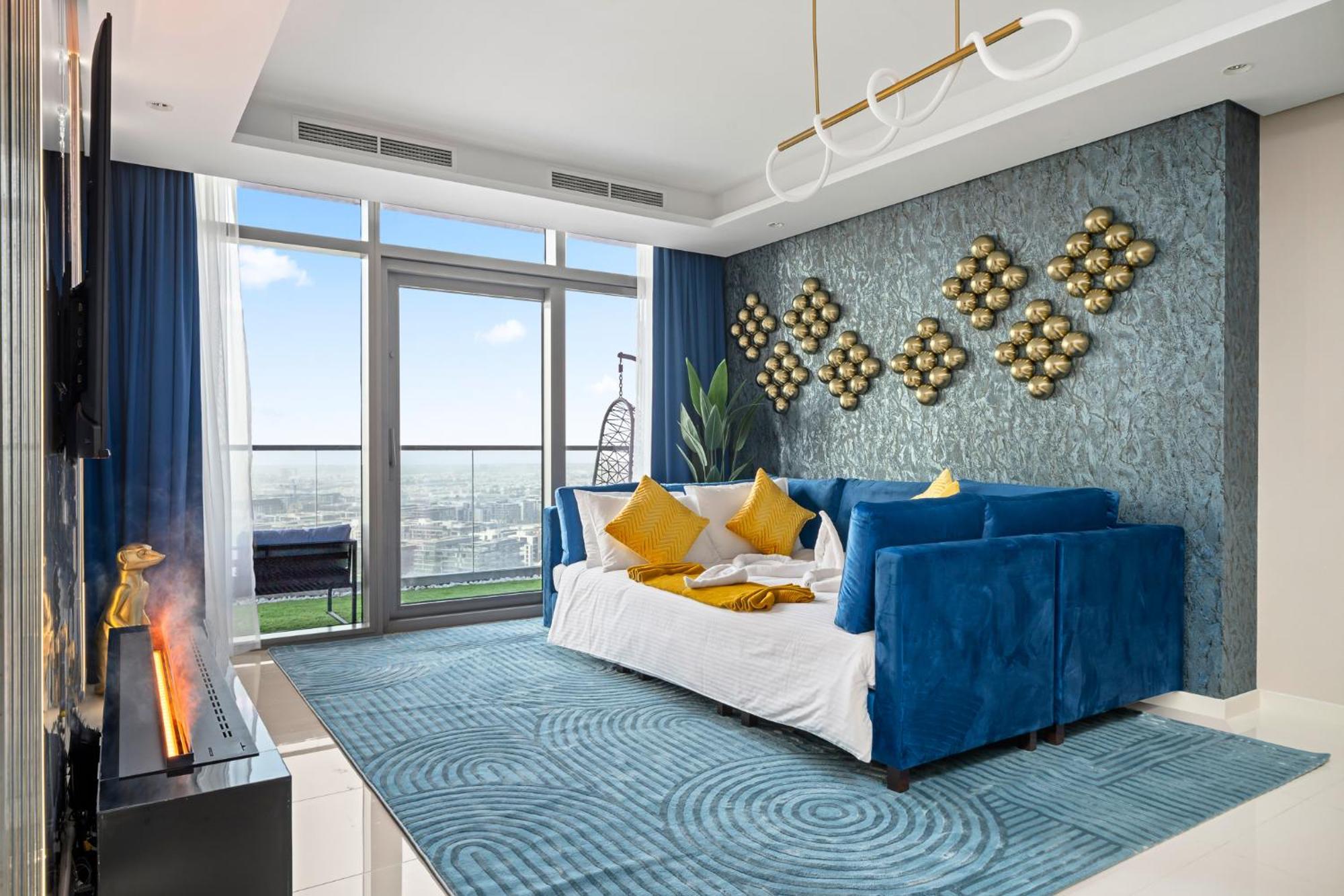 Amazing 64th Floor Infinity Pool With Burj Khalifa Views 2br In Paramount Midtown *