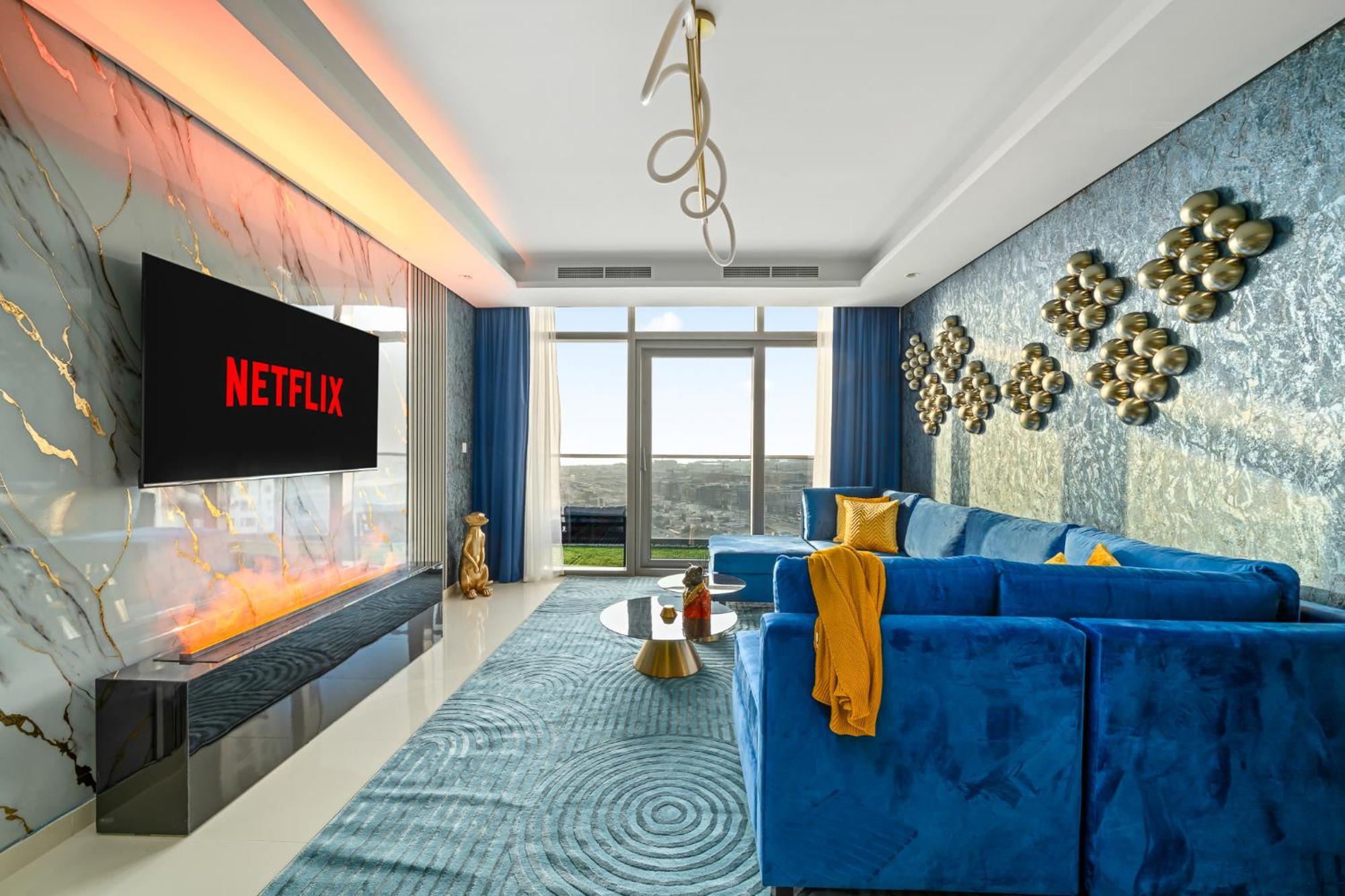 Amazing 64th Floor Infinity Pool With Burj Khalifa Views 2br In Paramount Midtown Apartment *